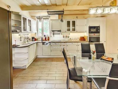 Eladó családi ház Mende