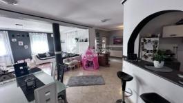 Eladó családi ház Üllő