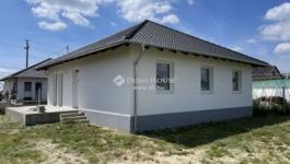 Eladó ikerház Inárcs