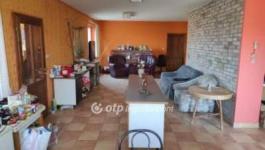 Eladó családi ház Nagyrév