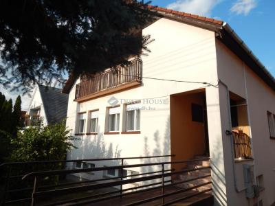Eladó családi ház Balatonlelle