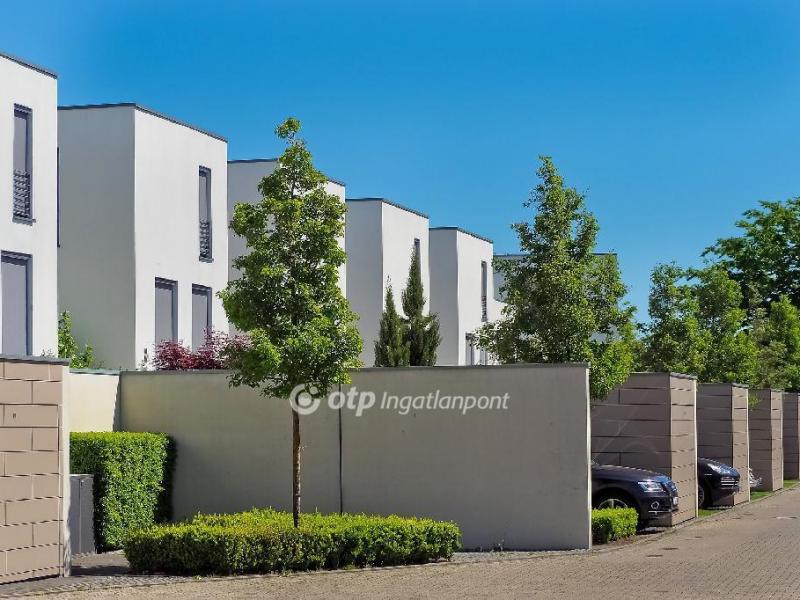 Eladó ikerház Mosonmagyaróvár