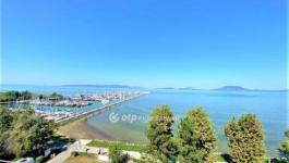 Eladó nyaraló Balatonfenyves