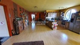 Eladó családi ház Üllő