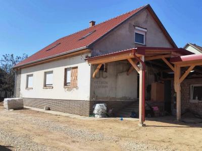 Eladó családi ház Karád