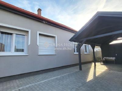 Eladó családi ház Érd