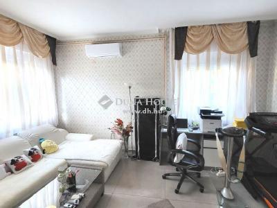 Eladó családi ház Érd