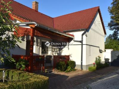 Eladó családi ház Celldömölk
