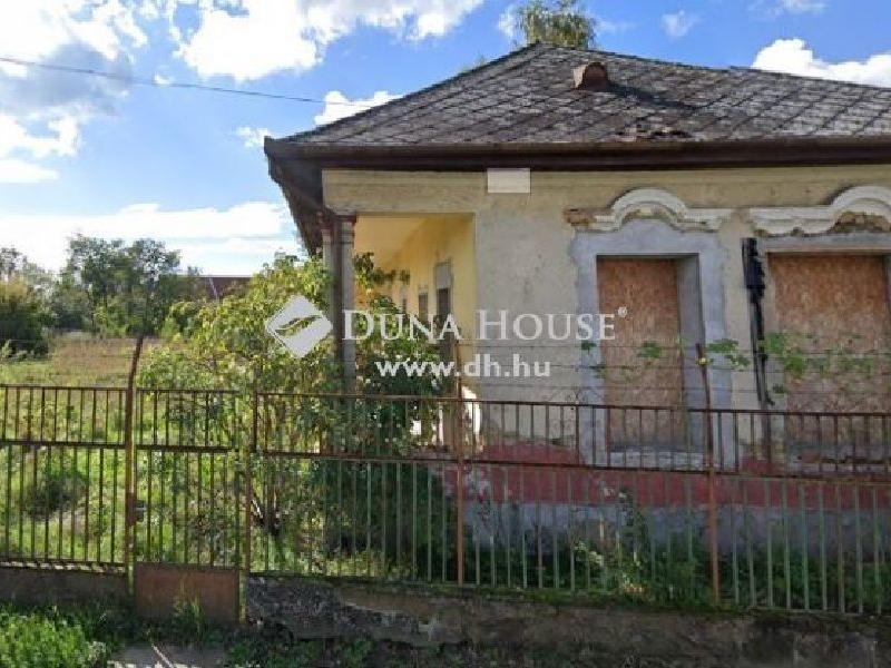 Eladó lakóövezeti telek Tiszatarján