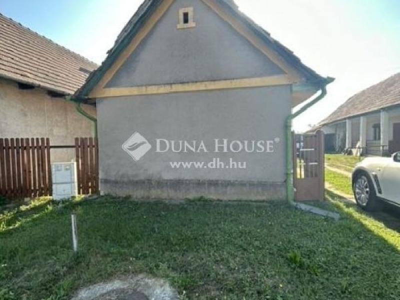 Eladó családi ház Vasad
