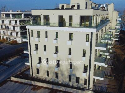 Eladó lakás Siófok