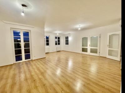 Eladó családi ház Budapest