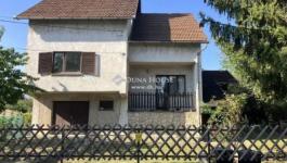 Eladó családi ház Tata