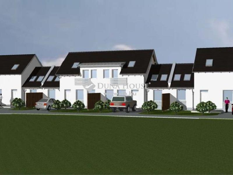 Eladó lakás Cegléd