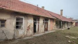 Eladó családi ház Cegléd