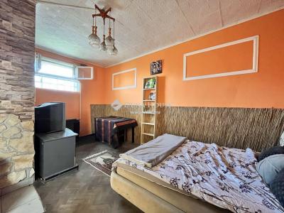 Eladó családi ház - 2700 Cegléd