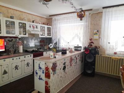 Eladó családi ház Gödöllő