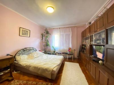 Eladó családi ház Pécs