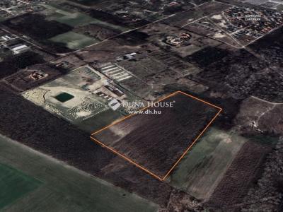 Eladó külterületi telek Dunavarsány