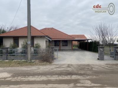 Eladó családi ház - 2366 Kakucs