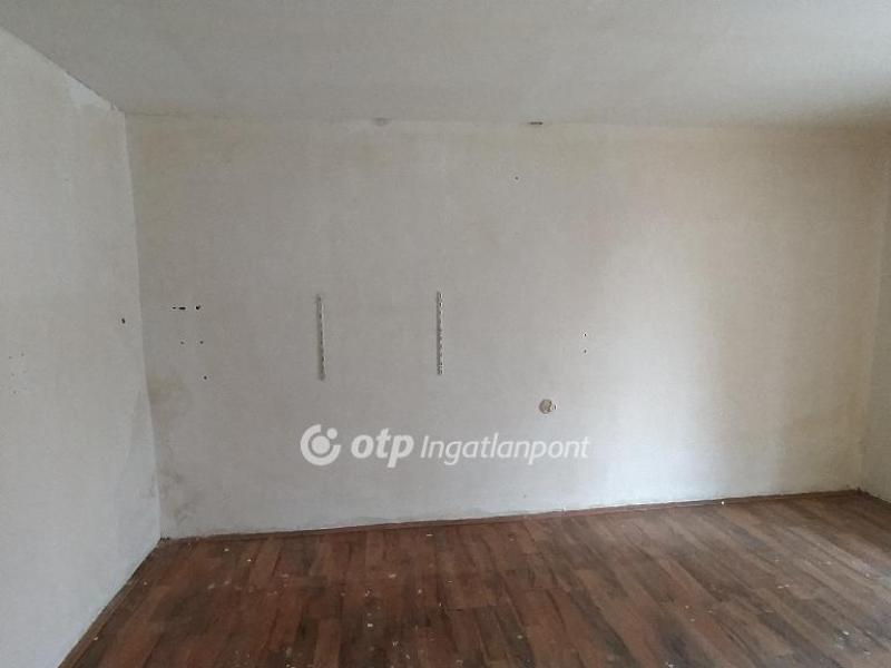 Eladó családi ház Pécs