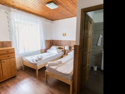 Eladó családi ház Velence