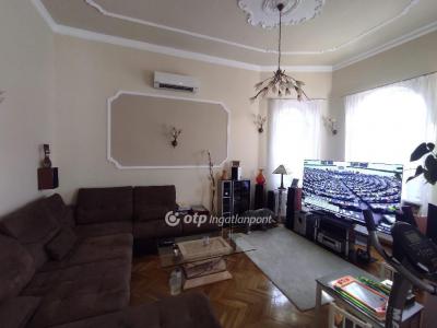 Eladó családi ház Budapest