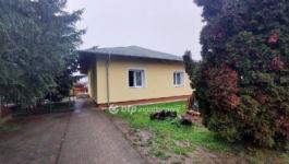 Eladó családi ház Gárdony