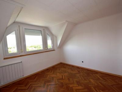 Eladó lakás Debrecen