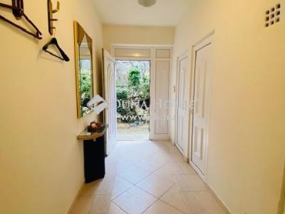 Eladó családi ház Budapest