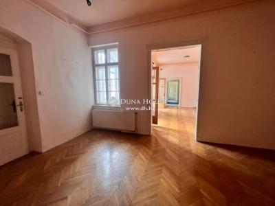 Eladó lakás Pécs