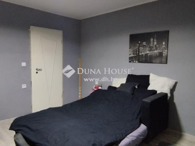 Eladó családi ház Tápiószecső