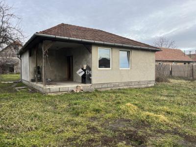 Eladó családi ház Pilis