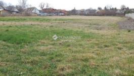 Eladó lakóövezeti telek Siófok