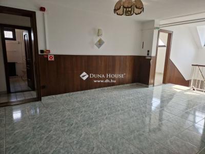 Eladó nyaraló Balatonlelle