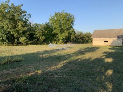 Eladó lakóövezeti telek Kozármisleny