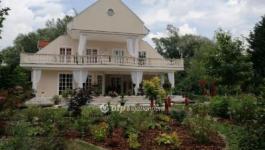 Eladó családi ház Szada