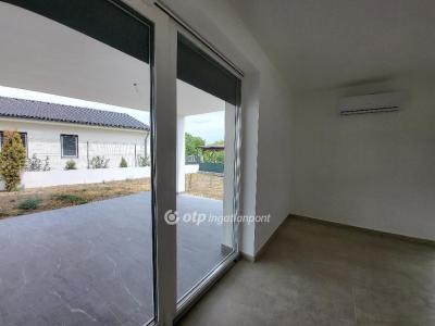 Eladó lakás Siófok