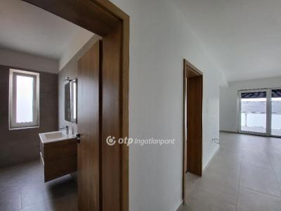 Eladó lakás Siófok