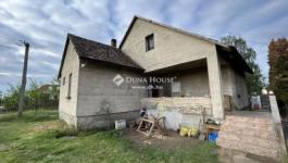 Eladó családi ház Örkény