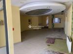 Eladó utcai bejáratú üzlethelység Esztergom
