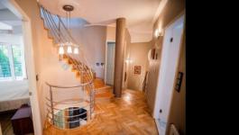 Eladó családi ház Budapest