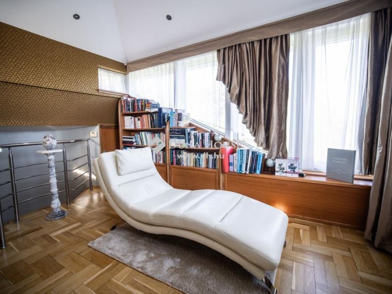 Eladó családi ház Budapest