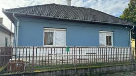 Eladó családi ház Tiszadada