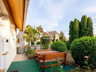 Eladó családi ház Villány