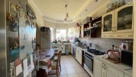 Eladó családi ház Budapest