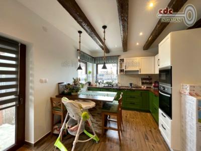 Eladó családi ház Budapest