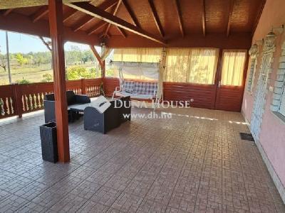 Eladó családi ház Tápiószecső