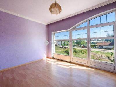 Eladó családi ház Fót