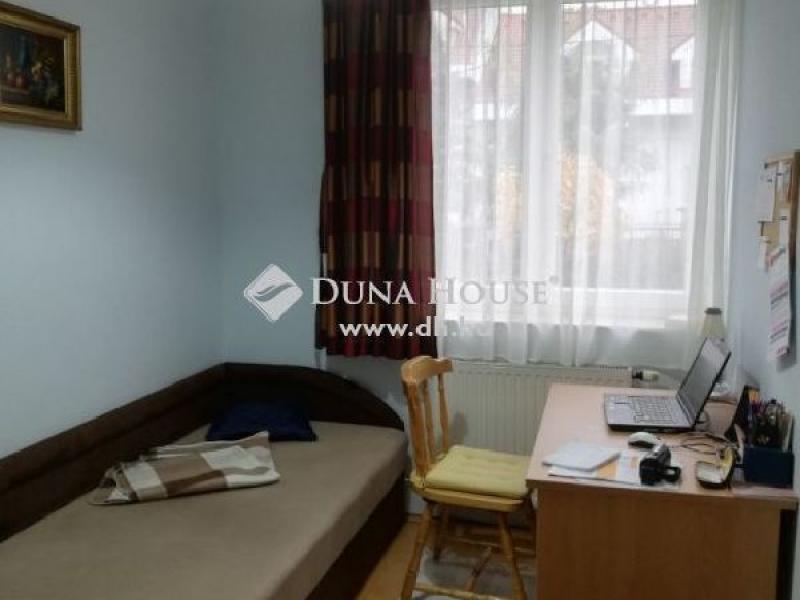 Eladó családi ház Budapest